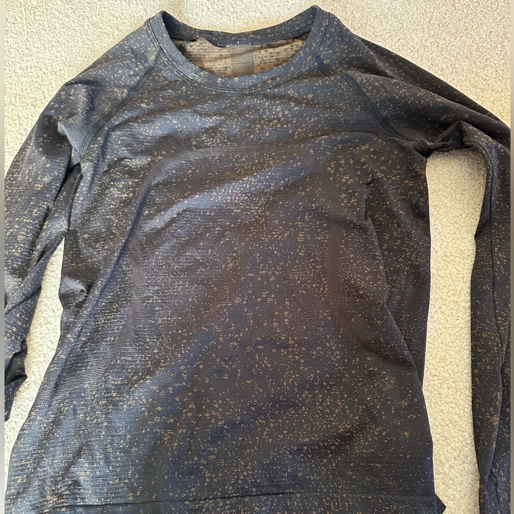 Lululemon swiftly tech